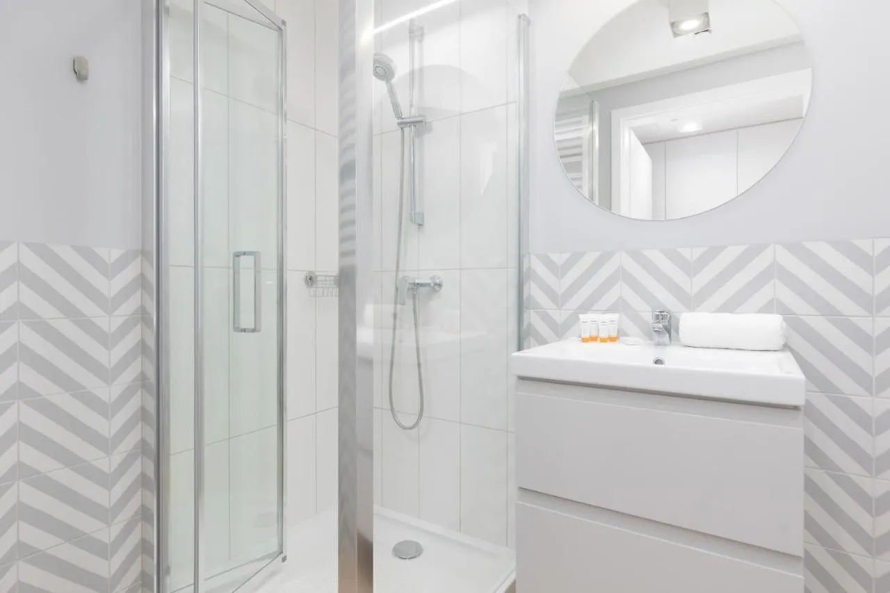 Metro Bielany Apartments With Parking By Noclegi Renters Варшава